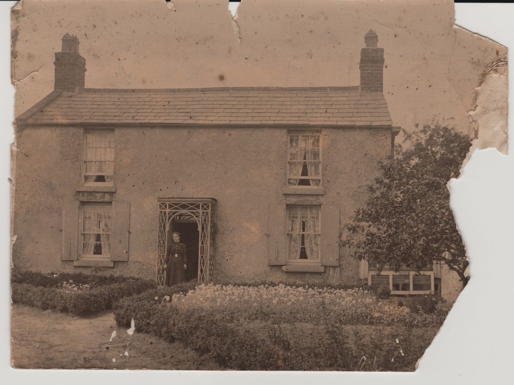 17-Old_house_in_Ormskirk_-1024x767