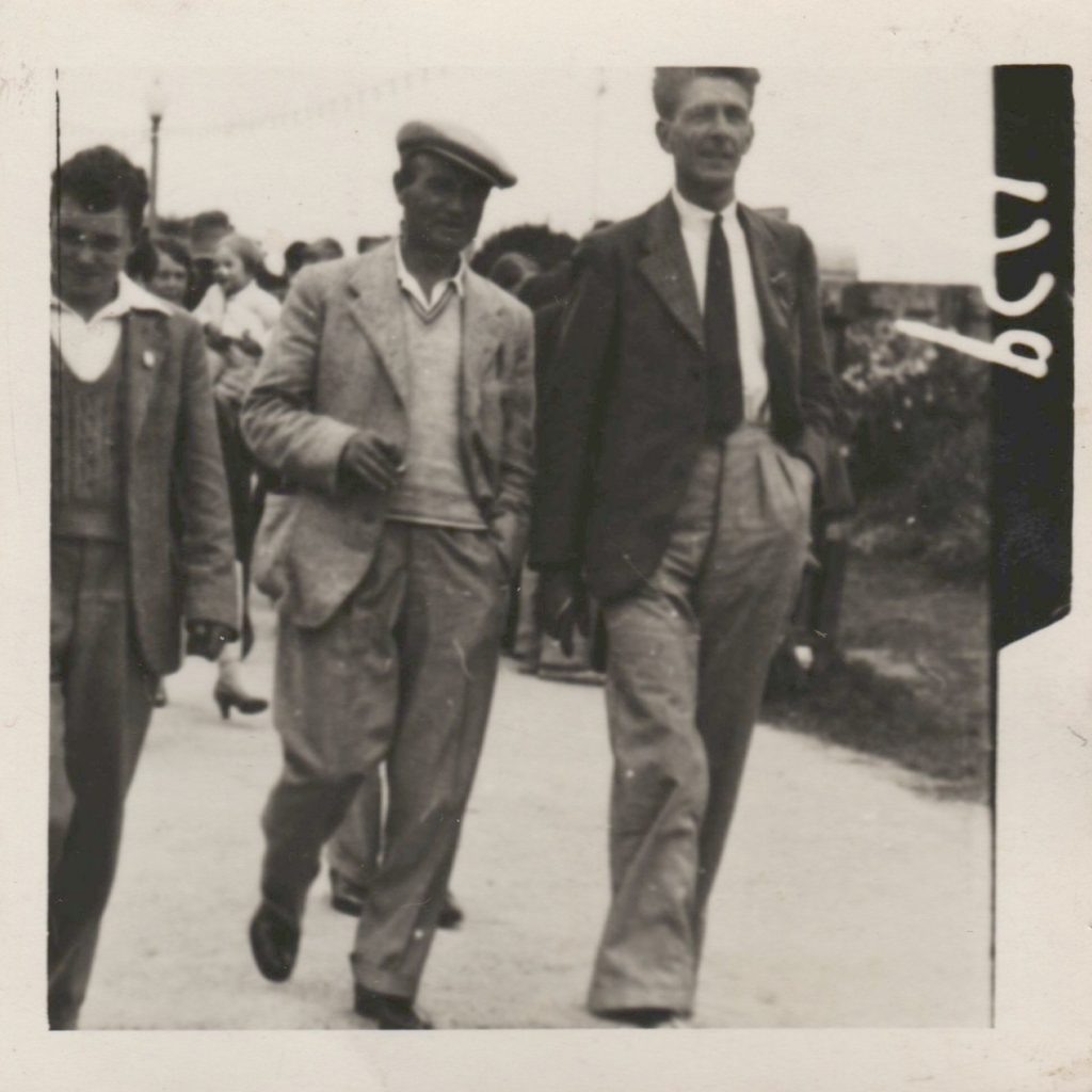 3-John_C._Cropper_-_centre-1024x1024