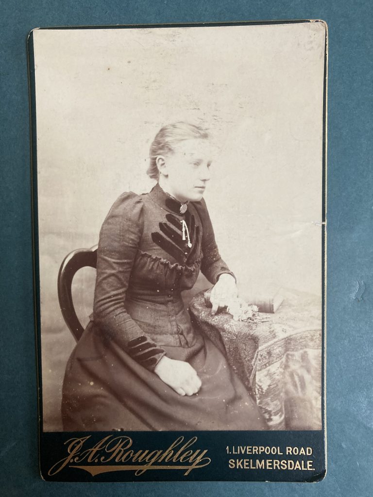 Florence_Rothwell-IMG-3588-768x1024