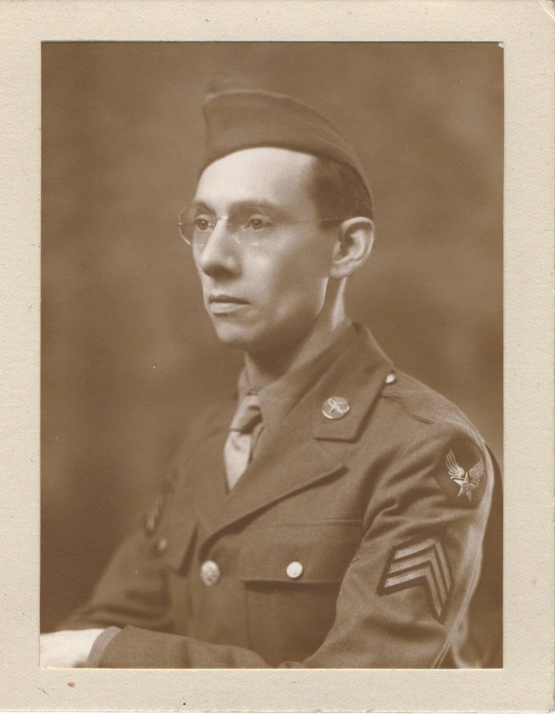 Leonard_Rothwell_of_the_American_Air_Force-795x1024