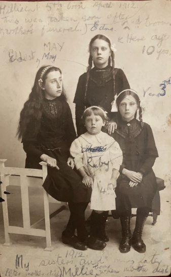 Rothwell_sisters_1912_resized