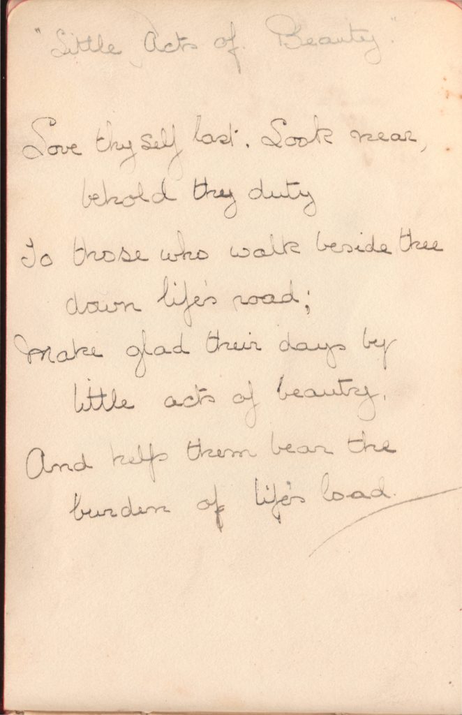 27_EE_Moorcroft_Autograph_Book-662x1024